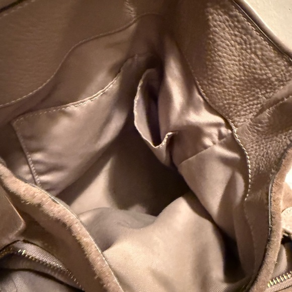 Coach Taupe Leather Suede, Phoebe Madison Shoulder Bag With Three Compartments - Picture 9 of 9